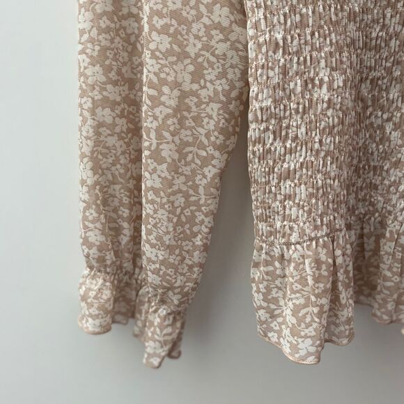 LE LIS Peasant Top Blouse M Floral Crop Long Sleeve Ruffle Boho Cottage Romantic - Picture 6 of 10